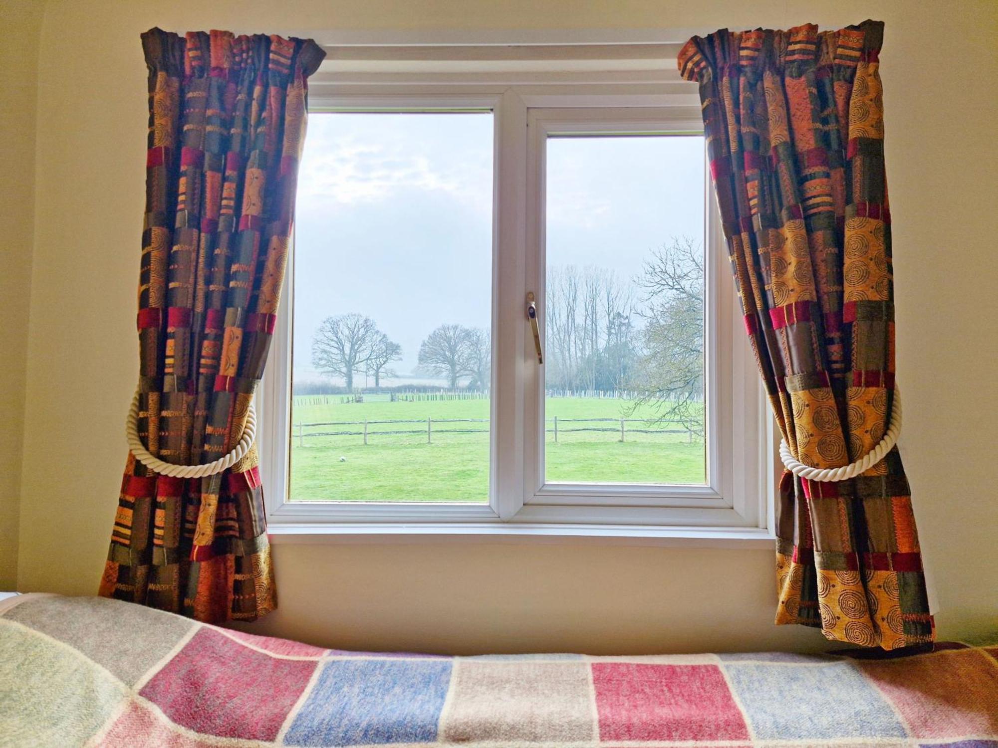 Broomy Holiday home