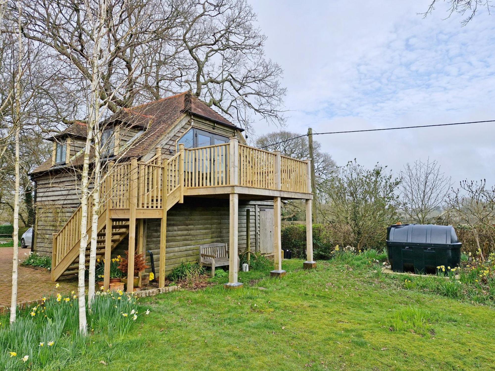 Broomy Pulborough